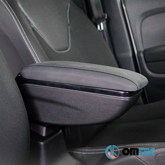 Armrest Box V2 (Leatherette+Sliding+Vacuum Adapter) Black - Ford Focus - HB 3D II - (2005 - 2011)