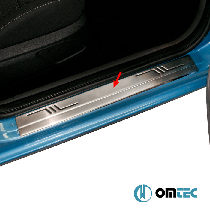 Seuil de porte - Norm : Baguettes chromées en inox - 4 Pièces - Ford Focus - HB 5D II  - (2005-2011)