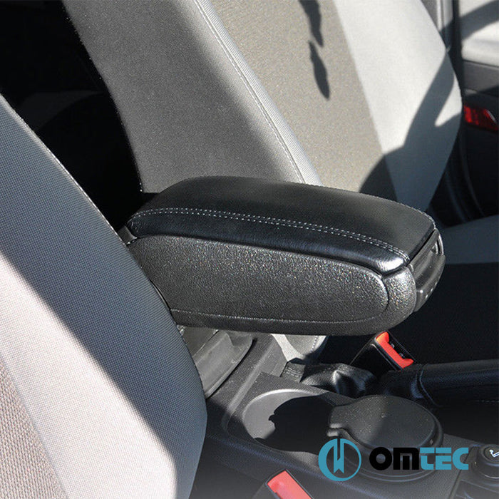 Armrest Box V1 (Leatherette+ABS Adapter+USB) Black - Ford Focus - HB 3D III PRE-FL - (2011 - 2015)