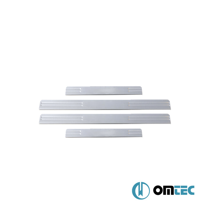 Seuil de porte - Line : Baguettes chromées en inox - 4 pièces - Renault Clio - HB 5D BB  - (1999-2006)