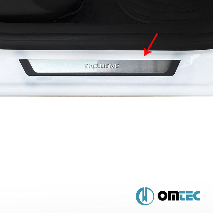 Seuil de porte - Exclusive-Flexill : Baguettes chromées en inox et ABS - 2 pièces - Peugeot 3008 - SUV P64  - (2024-)