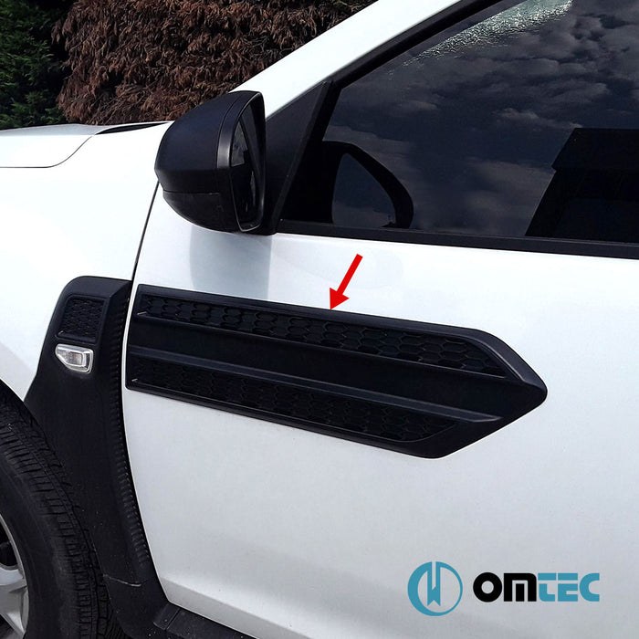 Side Door Decor Trim 2 Pcs. - Opel Mokka - SUV J13 - (2012 - 2016)