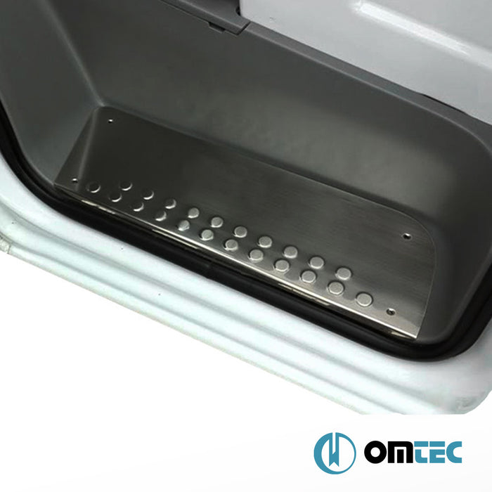 Seuil de porte - Line Baguettes chromées en inox (Brillant) - 2 pièces - Mercedes-Benz Sprinter - VAN W906 - (2006 - 2018)