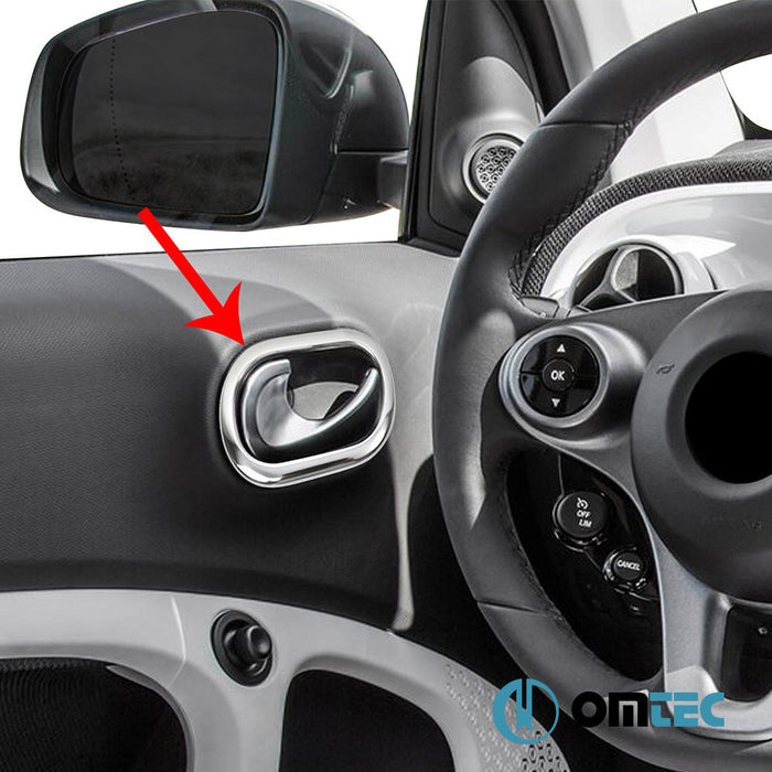 Poignée intérieur de porte - Contours chromé en inox (Brillant) - 2 pièces - Mercedes-Benz Smart Fortwo - HB 3D W453 - (2014 - )