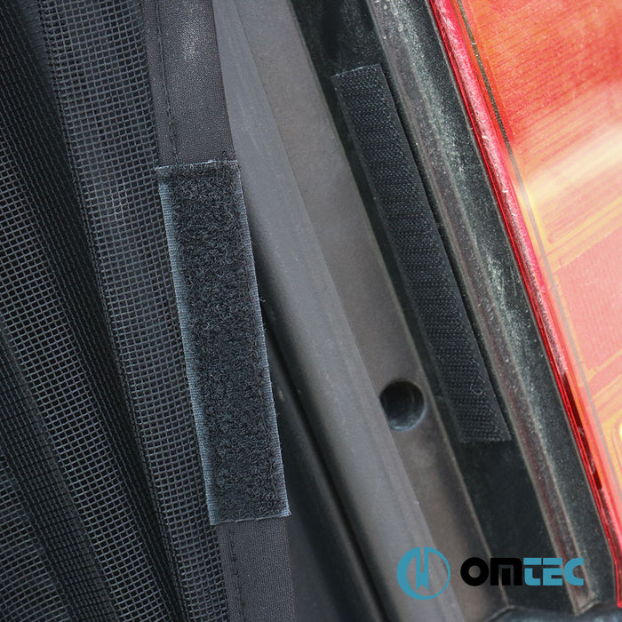 Mosquito Net w/Magnet Tailgate - Renault Trafic - VAN X83 - (2001 - 2014)