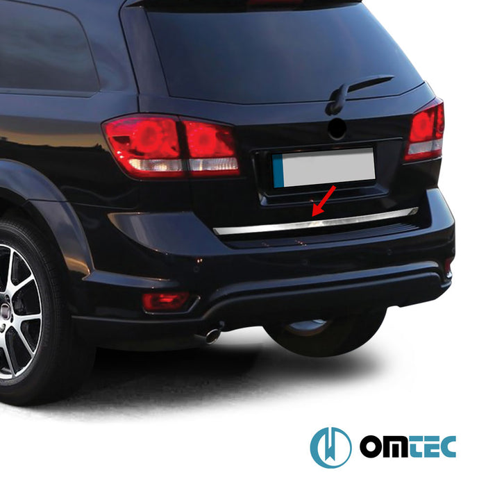 Tailgate Trim Line S.Steel (Gloss) - Fiat Freemont - SUV JC - (2012 - 2015)